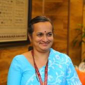 Ms. Meeta R. Lochan, IAS( MH: 1990)